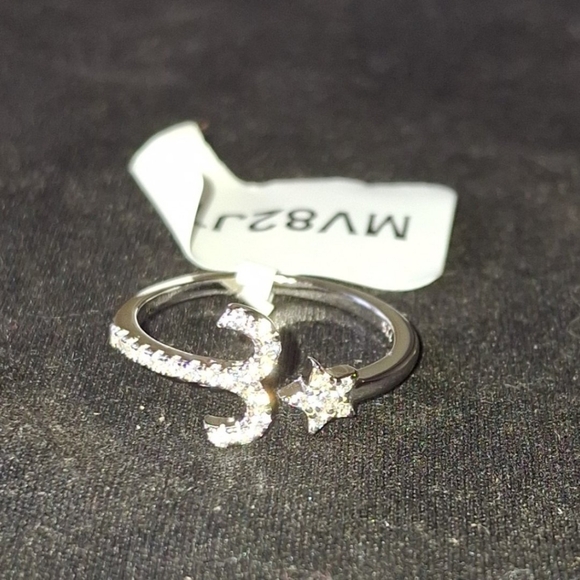 🍁 3 for 28 - Adjustable Aries Ring - NWT - Picture 3 of 6